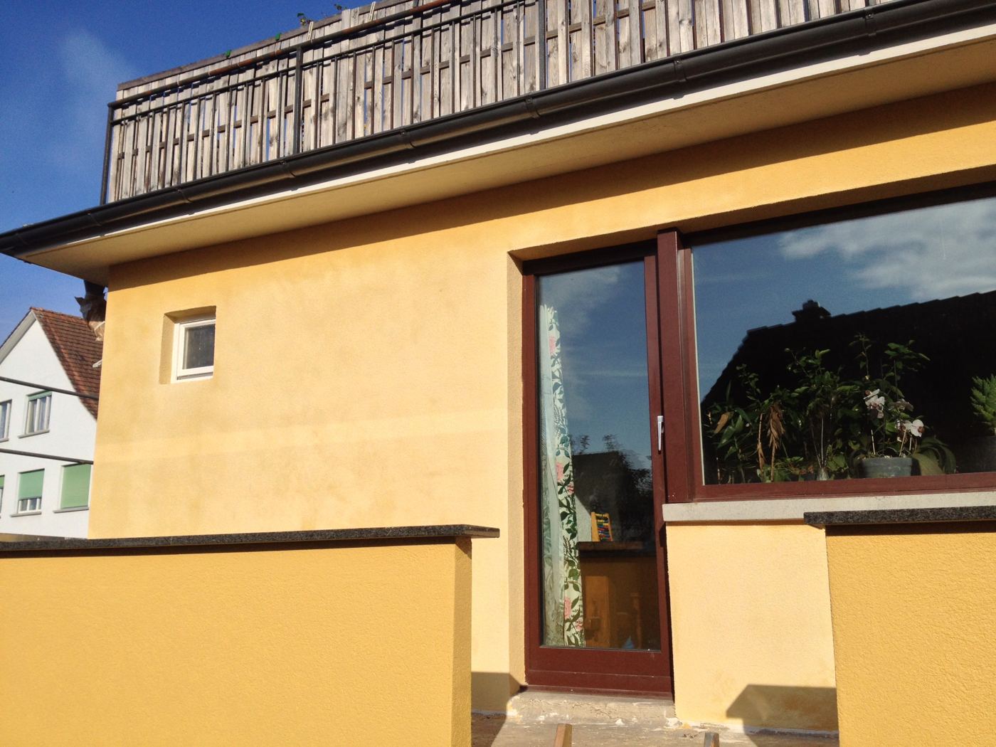 Eingefärbter Fassadenputz, Dübendorf, Foto 3