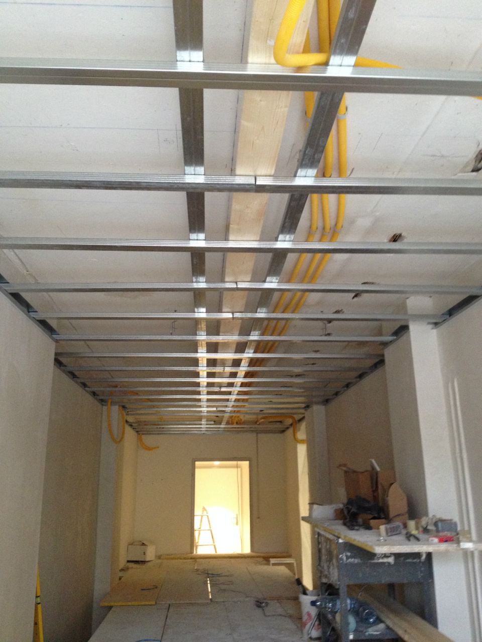 Korridordecke, Mettler + Partner AG, Foto 1