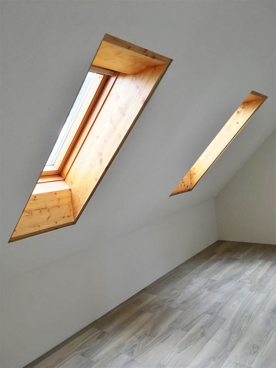 Dachzimmer, Wohlen, Foto 4